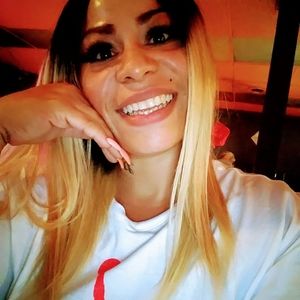 Meet your Posher, Nikole